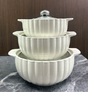 Set of 3 White Pumpkin-Ribbed Porcelain Soup Pots