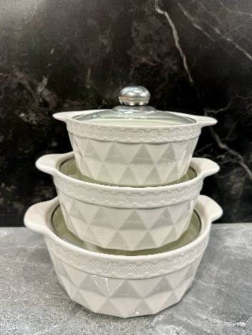 White Pyramid Texture Double-Handle Porcelain Soup Pot Set of 3